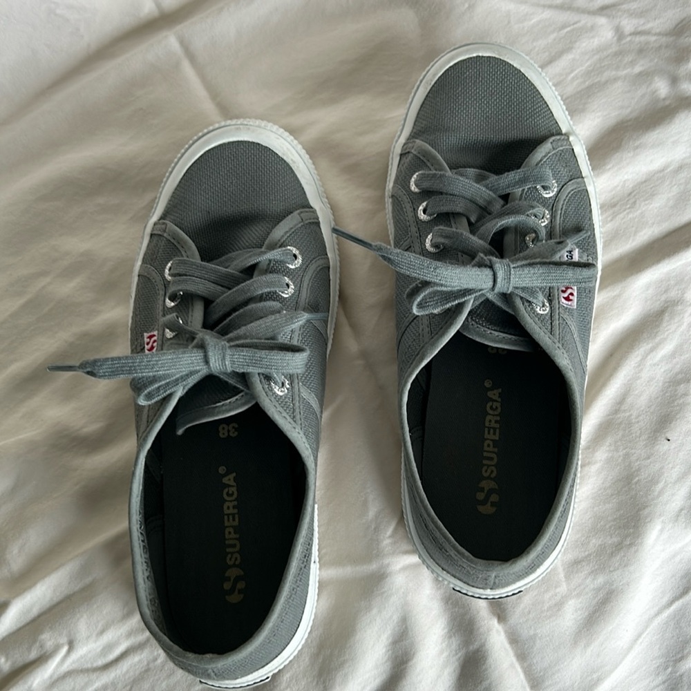 Women’s Superga